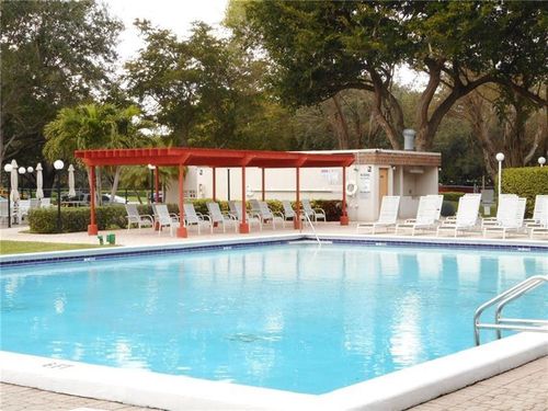 apt-210-3150 W Rolling Hills Cir, Davie, FL, 33328-1962 | Card Image