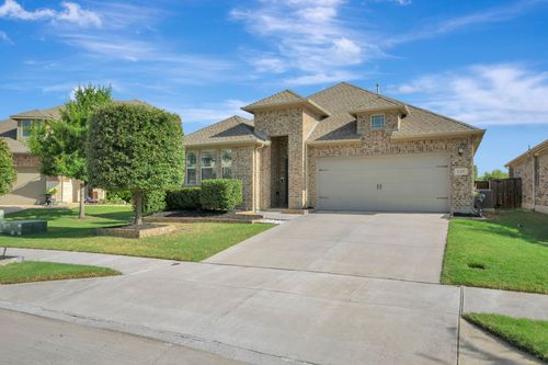 125 Mossy Oak Trl, Fort Worth, TX, 76131-3603 | Card Image