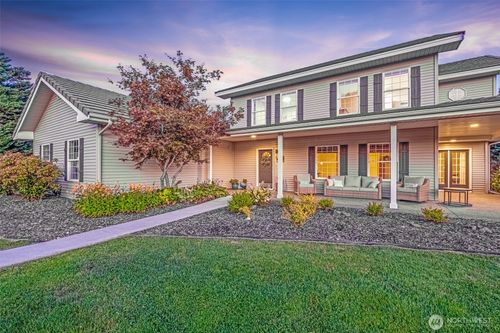 3850 Majeska Ln, Cashmere, WA, 98815-9776 | Card Image
