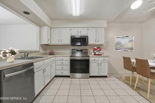 10879 Cabbage Pond Ct, Jacksonville, FL, 32257-3395 | Card Image