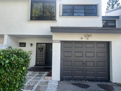 9894 Fairway Cove Ln, Plantation, FL, 33324-2822 | Card Image