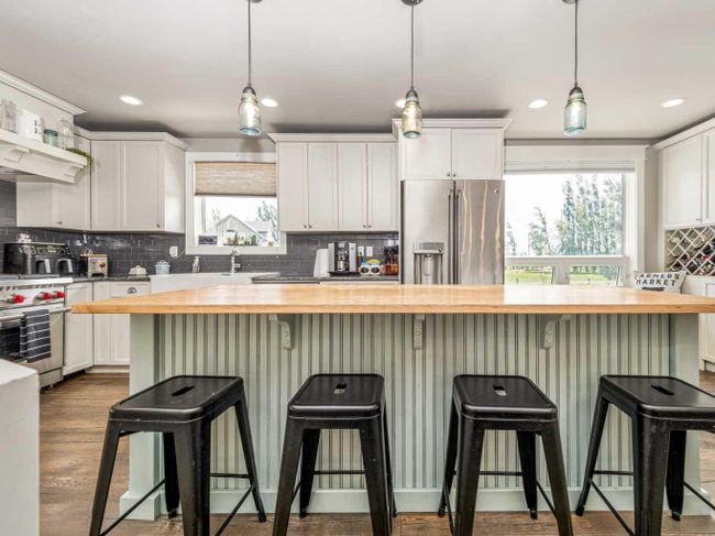 84013 Range Road 212, House other with 6 bedrooms, 3 bathrooms and 10 parking in Lethbridge County AB | Image 13