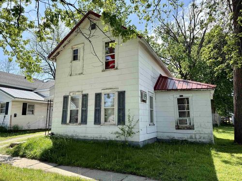 337 W 4th St, RICHLAND CENTER, WI, 53581-1641 | Card Image