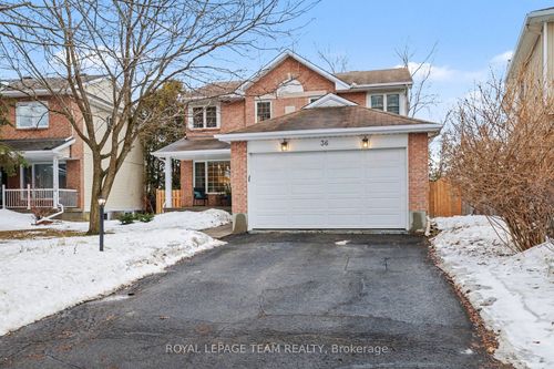 36 Fernbrook Pl, Kanata, ON, K2M2L8 | Card Image