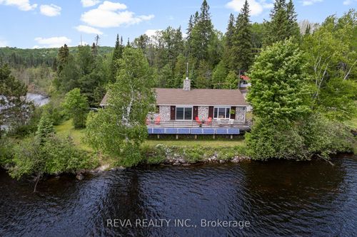 146 A&B Mccahon Rd, Hastings Highlands, ON, K0L2R0 | Card Image