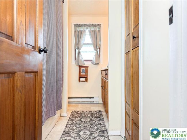 353 Bollinger Rd, House other with 3 bedrooms, 1 bathrooms and null parking in Kunkletown PA | Image 12