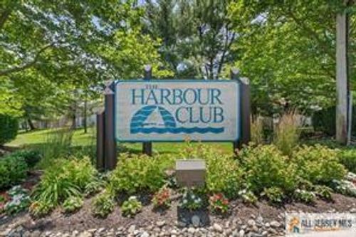 309-309 Sunshine Ct, Parlin, NJ, 08859-2403 | Card Image