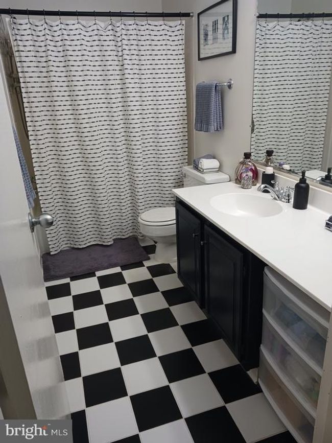 APT-21C - 1521 Northgate Sq, Condo with 3 bedrooms, 2 bathrooms and null parking in RESTON VA | Image 22