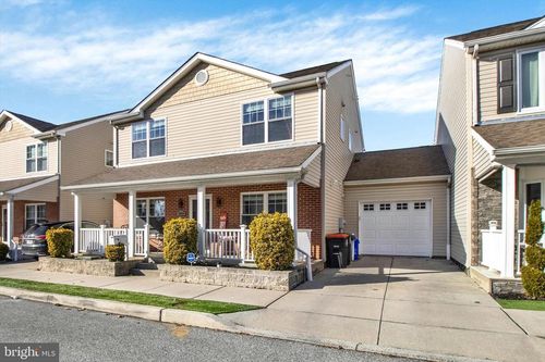 2008 W Union St, CHESTER, PA, 19013-2547 | Card Image