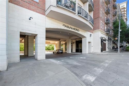 unit-302-2277 Peachtree Rd Ne, Atlanta, GA, 30309-1105 | Card Image
