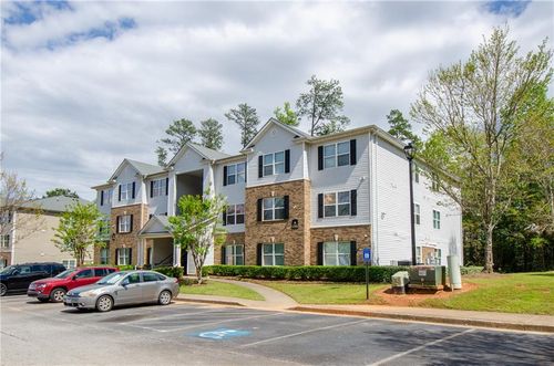 10104 Fairington Ridge Cir, Lithonia, GA, 30038-5627 | Card Image