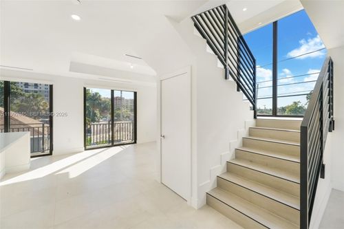 3343-3345 Sw 22nd Ter, Miami, FL, 33145-3111 | Card Image