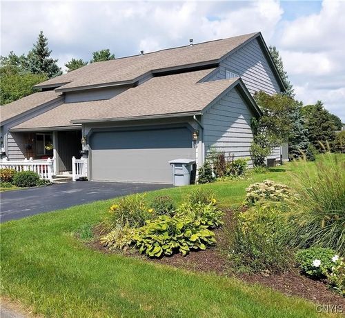 447 Summerhaven Dr N, East Syracuse, NY, 13057-3137 | Card Image