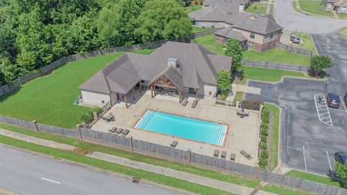 245 Cherokee Cir, Oakland, TN, 38060-5283 | Card Image