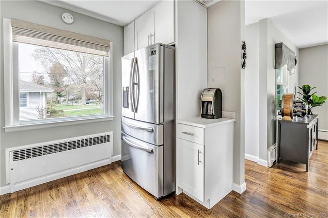 135 Crest Ter, House other with 3 bedrooms, 3 bathrooms and null parking in Fairfield CT | Image 13
