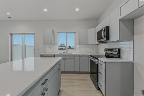 7536 Grapevine Ct, West Richland, WA, 99353-5586 | Card Image