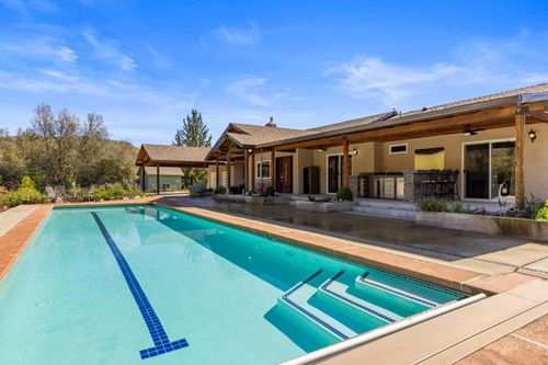 7101 Amoloc Ln, Lotus, CA, 95651-9769 | Card Image