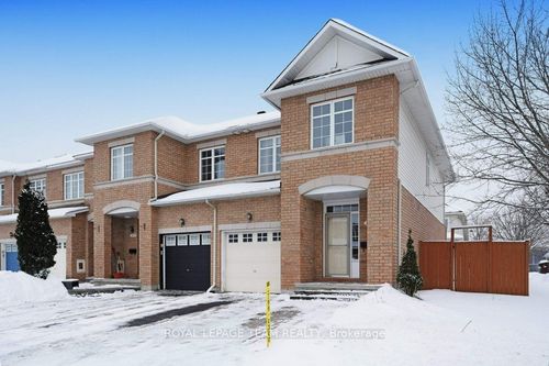 147 Deercroft Avenue, Barrhaven, ON, K2J5H8 | Card Image