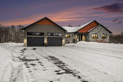 139 St Thomas Rd, Vars, ON, K0A3H0 | Card Image