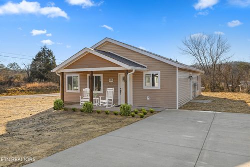 109 Bradys Way, Harriman, TN, 37748-2085 | Card Image