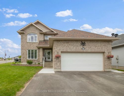 1000 Crestwood Dr, Brockville, ON, K6V7N1 | Card Image