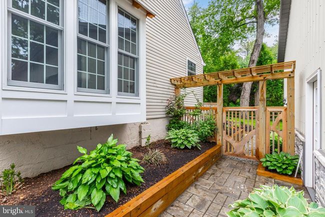 320 E Doe Run Rd, House other with 3 bedrooms, 4 bathrooms and null parking in KENNETT SQUARE PA | Image 6