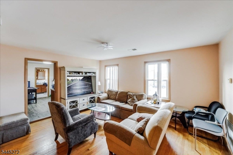 Residential Income in North Arlington Boro 4