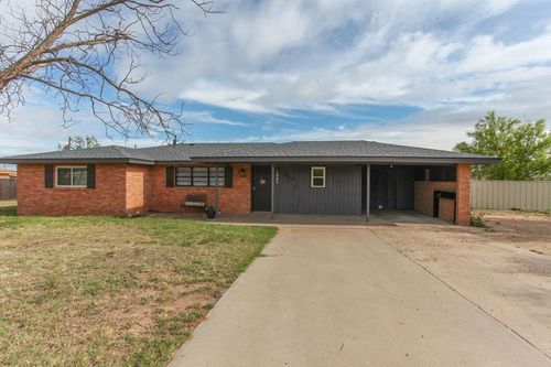 1805 Choctaw Dr, Big Spring, TX, 79720-6322 | Card Image