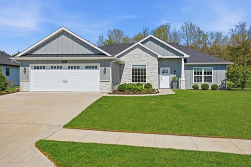 4507 Stone Mountain Pkwy, COLUMBIA, MO, 65201-2983 | Card Image