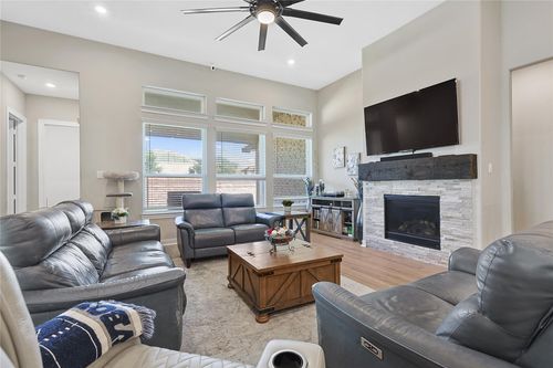 11210 Albany Meadow Ln, Richmond, TX, 77406-2715 | Card Image