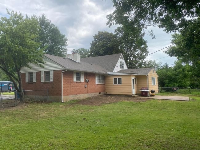 Backyard 2 | Image 30