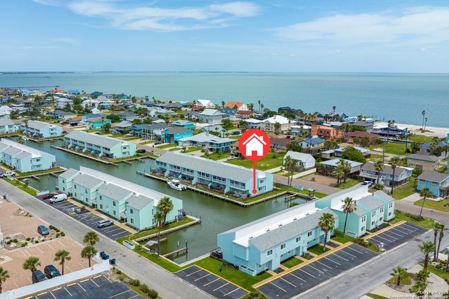 706 - 706 Lauderdale Dr, Condo with 2 bedrooms, 2 bathrooms and null parking in Rockport TX | Image 26
