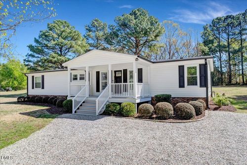 130 Cooley Rd, Youngsville, NC, 27596-9516 | Card Image