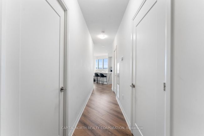 1011 - 9000 Jane St, Condo with 2 bedrooms, 2 bathrooms and 1 parking in Concord ON | Image 9