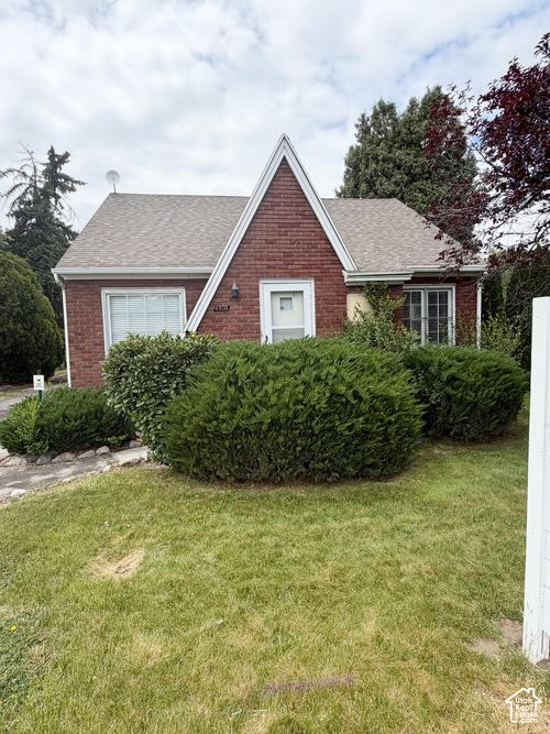 4910 S 900 E, Murray, UT, 84117-5705 | Card Image