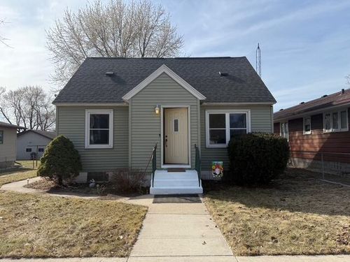 627 Powell Street, La Crosse, WI, 54603 | Card Image