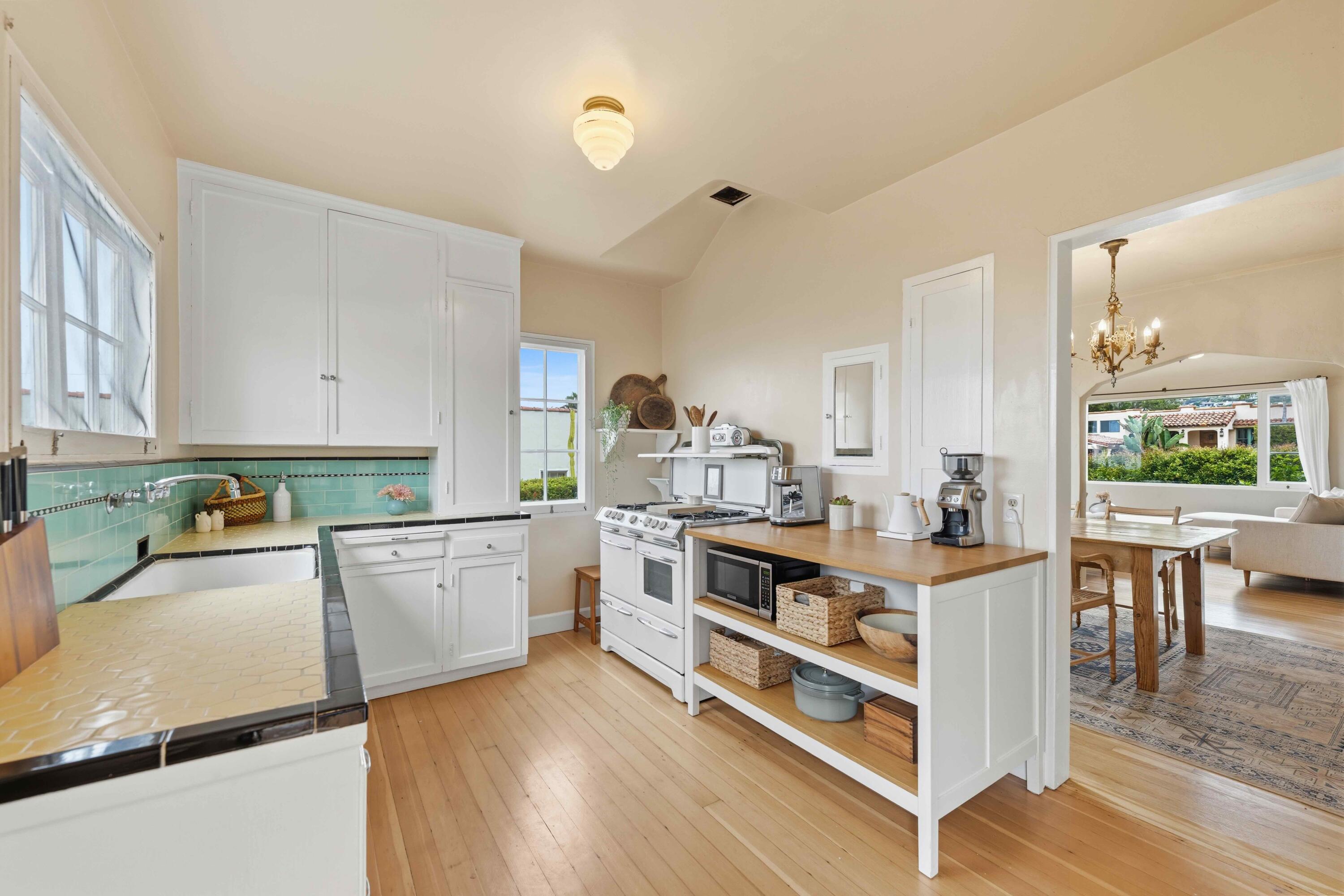 Residential in SANTA BARBARA 5