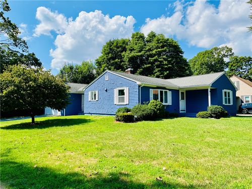 15 Washington Rd, Barrington, RI, 02806-1132 | Card Image