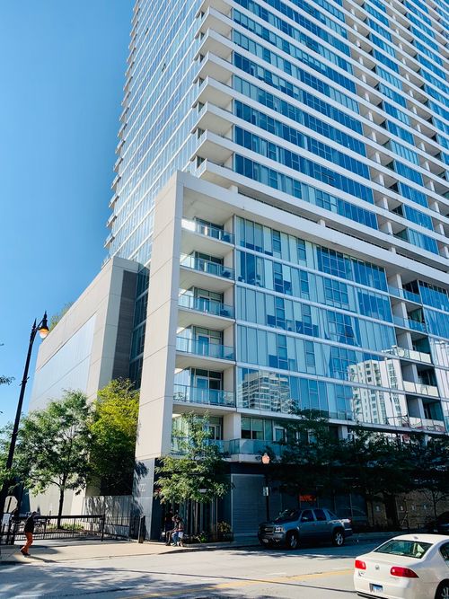 apt-701-1720 S Michigan Ave, CHICAGO, IL, 60616-4836 | Card Image