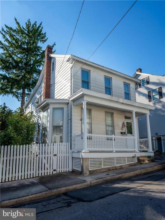 Gay St, Tamaqua, PA 18252