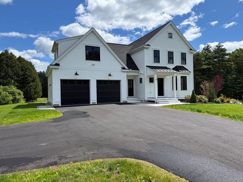 102 Mount Lebanon St, Pepperell, MA, 01463-1619 | Card Image