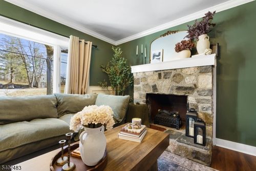 203 Canadawa Rd, Highland Lakes, NJ, 07422-9606 | Card Image