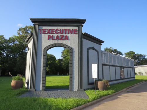 5550 Eastex Fwy, Beaumont, TX, 77708-5300 | Card Image