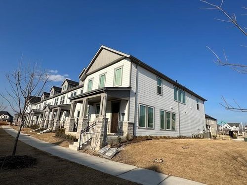 8804 Scarp Hill Ln, Frisco, TX, 75035-1884 | Card Image