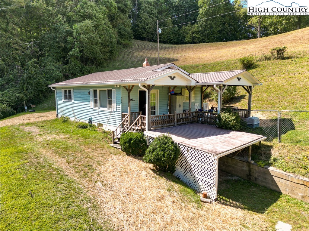 Andy Hicks Rd, Banner Elk, NC 28604
