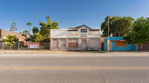 23529 Avenue 56, Ducor, CA, 93218-8007 | Card Image
