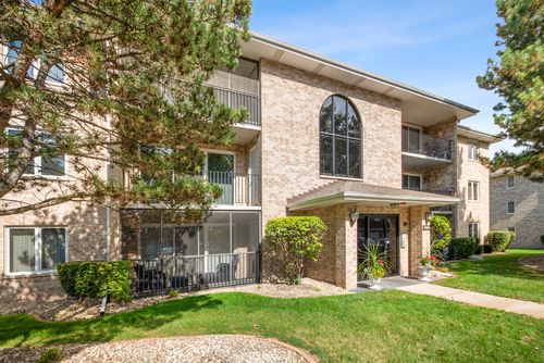 apt-206-4920 134th Ct, Crestwood, IL, 60418-4521 | Card Image