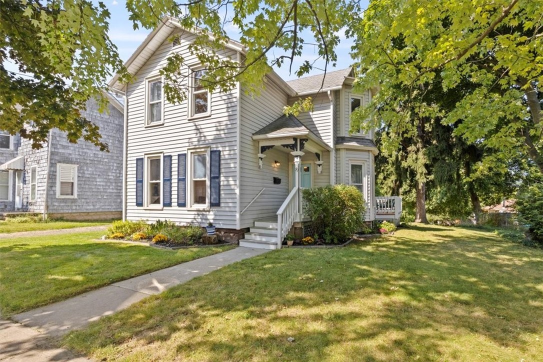 Spring St, Brockport, NY 14420