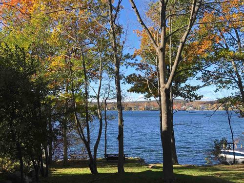 53 Oak Knoll Rd, Meredith, NH, 03253-6517 | Card Image