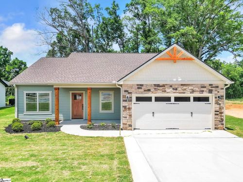 110 Saluda Street, Belton, SC, 29672 | Card Image